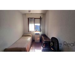 ¡EN VENTA! CÓMODO CHALET ADOSADO EN VALDEMORILLO, MADRID.