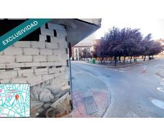 LOCAL COMERCIAL en VENTA cerca del Barrio Húmedo.