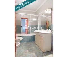 ¡Fantástico adosado en venta en la Barriada de Llera!