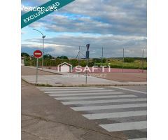 ¡Fantástico adosado en venta en la Barriada de Llera!