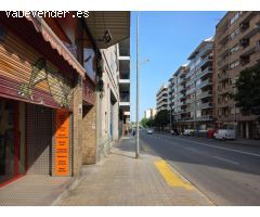 Amplio local junto Estacion AVE