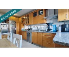 Espacio, luz y tranquilidad a un paso de todo. Tu chalet ideal en Residencial Bellavista, con jardí