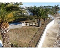 EXCLUSIVA VILLA A LA ORILLA DEL MAR! Oportunidad.