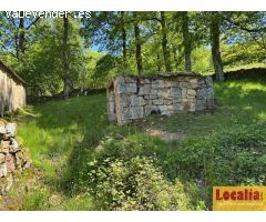 Cabaña en valles pasiegos 1.5 ha con luz y agua