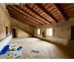 Histórica casa centenaria con patio