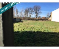 TERRENO URBANO Azadinos (Sariegos, León) en VENTA