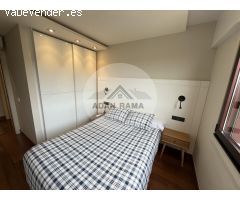 Venta de chalet adosado en O grove, de 230m2 con 4 dormitorios y 4 baños con plaza de garaje y tras