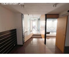 Local comercial al lado del Bus