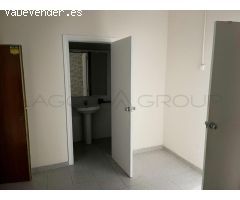 Local comercial al lado del Bus