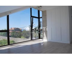 Chalet a estrenar con vistas al mar.