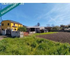 Nave y Finca urbana vallada  en Dehesas. Ponferrada