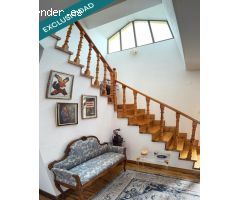 CASA con JARDÍN y Local en Azadinos (Sariegos) León