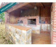 CASA con JARDÍN y Local en Azadinos (Sariegos) León