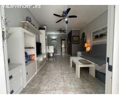 Bungalow con piscina comunitaria.