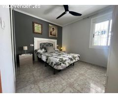 Bungalow con piscina comunitaria.