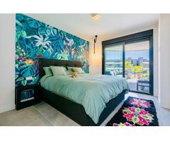 Casa para restaurar con huerta cerca de la playa de As Furnas.