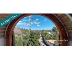 Se vende Dúplex de 2 habitaciones en urbanización agradable