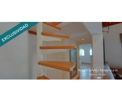 Se vende Dúplex de 2 habitaciones en urbanización agradable