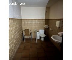 Magnifico local comercial en Edificio Levante!!!!