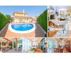 Casa-Chalet en Venta en Montequinto Sevilla