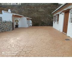 apero en almachar con piscina