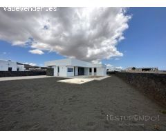 Casa-Chalet de Obra Nueva en Venta en Teguise (Lanzarote) Las Palmas Ref: CT 8219