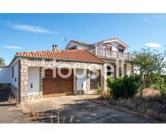 Casa en venta de 200 m² Carretera Villamañan (Saludes de Castroponce), 24796 Antigua (La) (León)