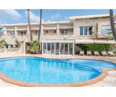 Fabulosa y Espaciosa Villa con Jardín - Licencia turística para 12 personas - Peguera