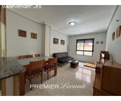 Vivienda en Campoamor, amueblada y equipada, con 2 hab y 1 baño, cerca del centro.