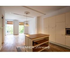 Estupenda vivienda en zona mercado, con electrodomésticos y acabados de gran calidad.