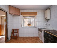 CASA-CUADRA Y PARCELA