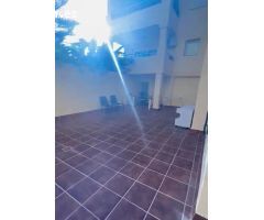 Piso con Terraza y Patio