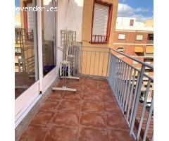 Acogedora vivienda tipo ático junto Av. Libertad