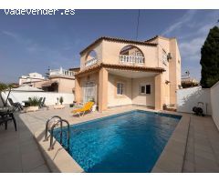 Hermosa villa con piscina privada en La Florida