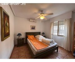 Hermosa villa con piscina privada en La Florida