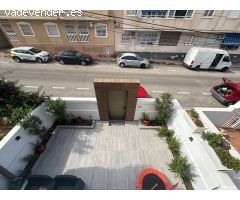 Duplex en Torrevieja con 2 dormitorios + 2 baños completamente reformado