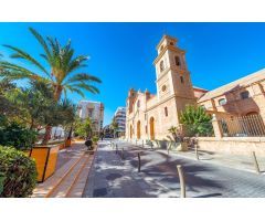 Duplex en Torrevieja con 2 dormitorios + 2 baños completamente reformado