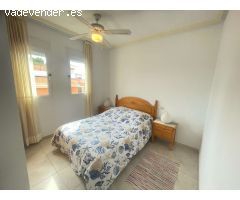 Bonito apartamento de 2 dormitorios y 1 baño con piscina comunitaria en Playa Flamenca.