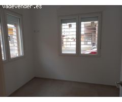 SE ALQUILA VIVIENDA