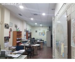 SE ALQUILA LOCAL