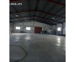 INVERSIÓN VENTA NAVE 650M CON SUELO INDUSTRIAL ANEXO DE 3.000M SITA EN CARRETERA CREVILLENTE