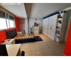 SE VENDE MAGNÍFICO PISO REFORMADO, MUY LUMINOSO Y BIEN UBICADO EN ELCHE, ZONA REINA VICTORIA.