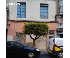 SE VENDE EDIFICIO PARA REFORMAR O SOLAR EN ZONA PISOS AZULES, ELCHE.