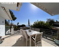 Casa independiente en una sola planta con piscina y parcela de 1.600m2 en Benalmadena