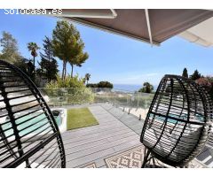 Casa independiente en una sola planta con piscina y parcela de 1.600m2 en Benalmadena