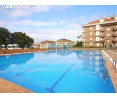 Piso en Venta en Ris en Urb. con Piscina