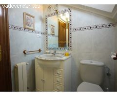 Piso en Venta en Ris en Urb. con Piscina