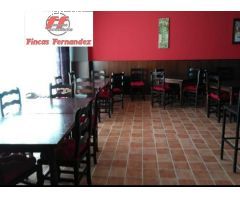 VENTA LOCAL BAR RESTAURANTE Y 5 ESTUDIOS. PRECIO  550.000 €