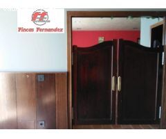 VENTA LOCAL BAR RESTAURANTE Y 5 ESTUDIOS. PRECIO  550.000 €