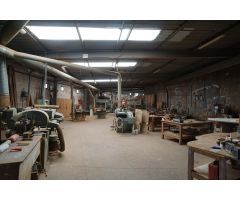 En Alquiler Taller de carpintería de madera